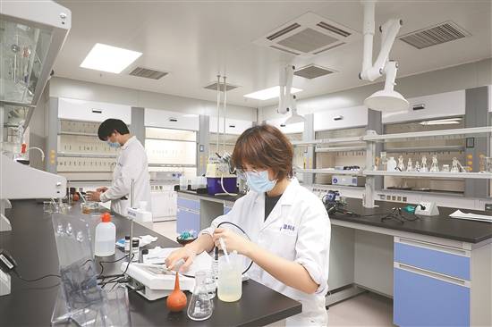 粤港澳大湾区抢抓机遇，将中医药产业由大做强